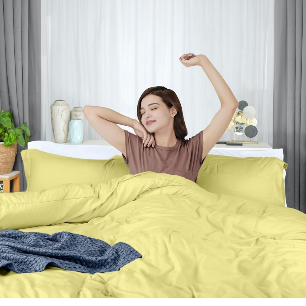 Utopia king  Duvet Cover. Used
